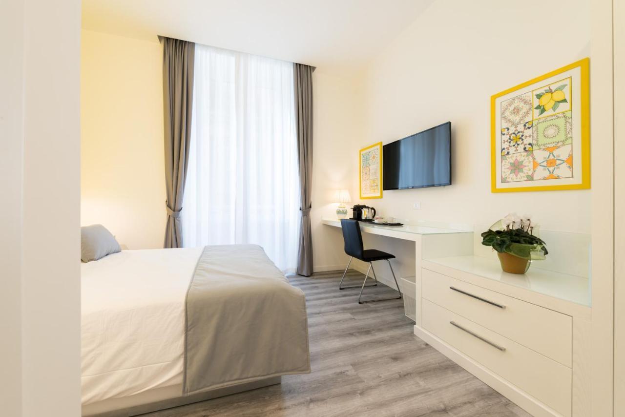 Napoliving Hotel Buitenkant foto